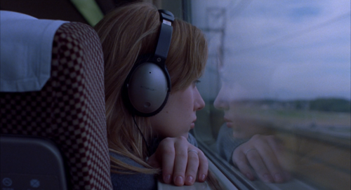 ellemagnifique:paradoxicalsentiments:reasons why I find the surfacing visual comparisons between Her