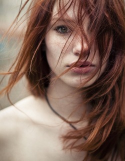 bonjour-la-rousse:Discover tons of gorgeous redhead on Bonjour-la-Rousse
