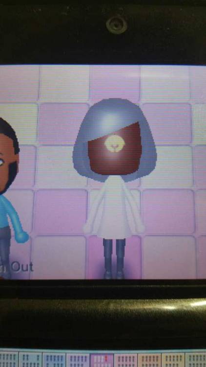 Check out my top notch GLaDOS mii.