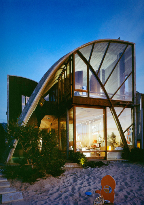 ofhouses: 615. John Lautner /// Stevens House /// Malibu, California, USA /// 1968OfHouses presents 