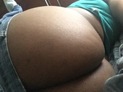 sillycunty:  Repost if you want to fuck me