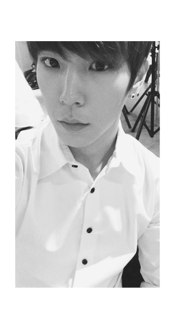 wonxo:Himchan Recent Selcas