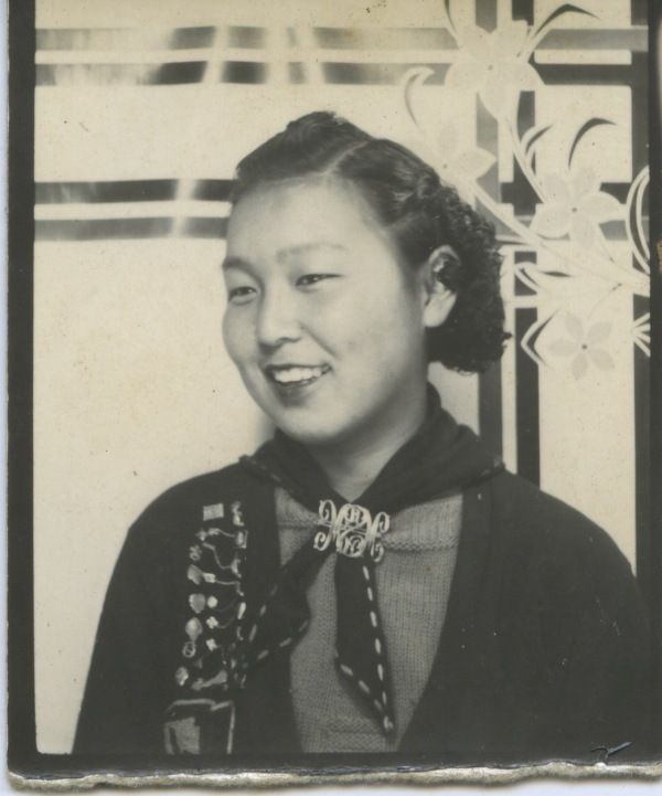 poppies-for-ophelia:  Vintage Photo Booth Pictures 