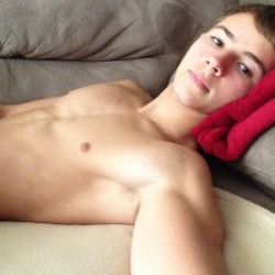 sexyboysbeingsexy.tumblr.com post 117401146624