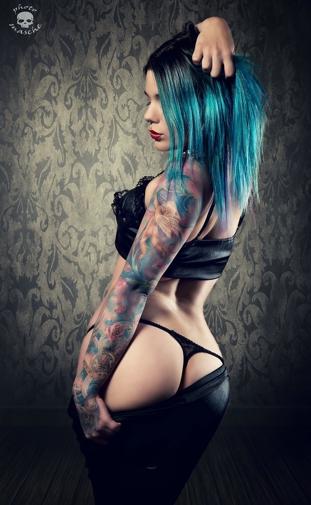 candycaneofficial:  Photo: photo-masche.de Model: Candy Cane  Instagram: candycaneofficial