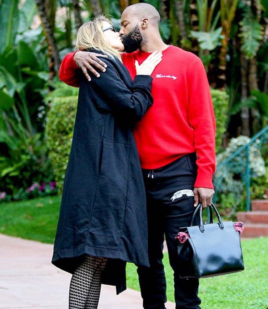 Dunno who Baron Davis is.. and all i remember of Laura Dern is her daddy is Bruce
