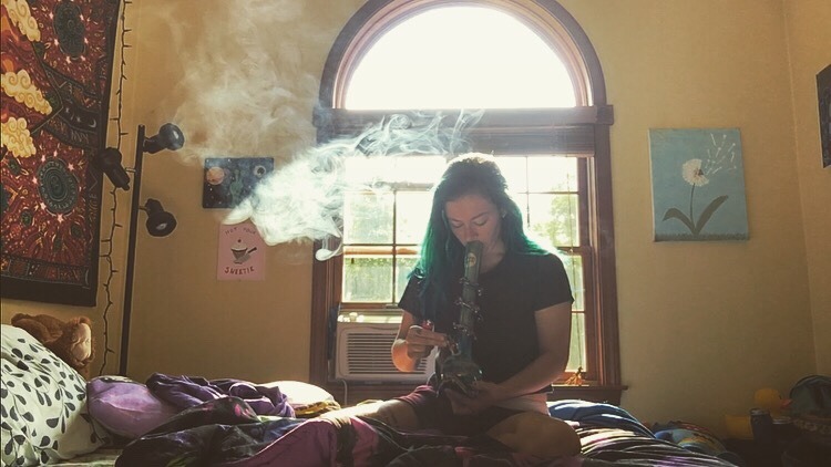 hippie-qt:  Some stills from the other morning😇