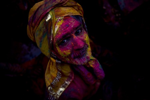 Lathmar festival celebrationsPhotographs by Saurabh Das/AP (via yahoonewsphotos)