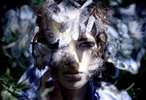 smokinsiren:  wonderland by kirsty mitchell