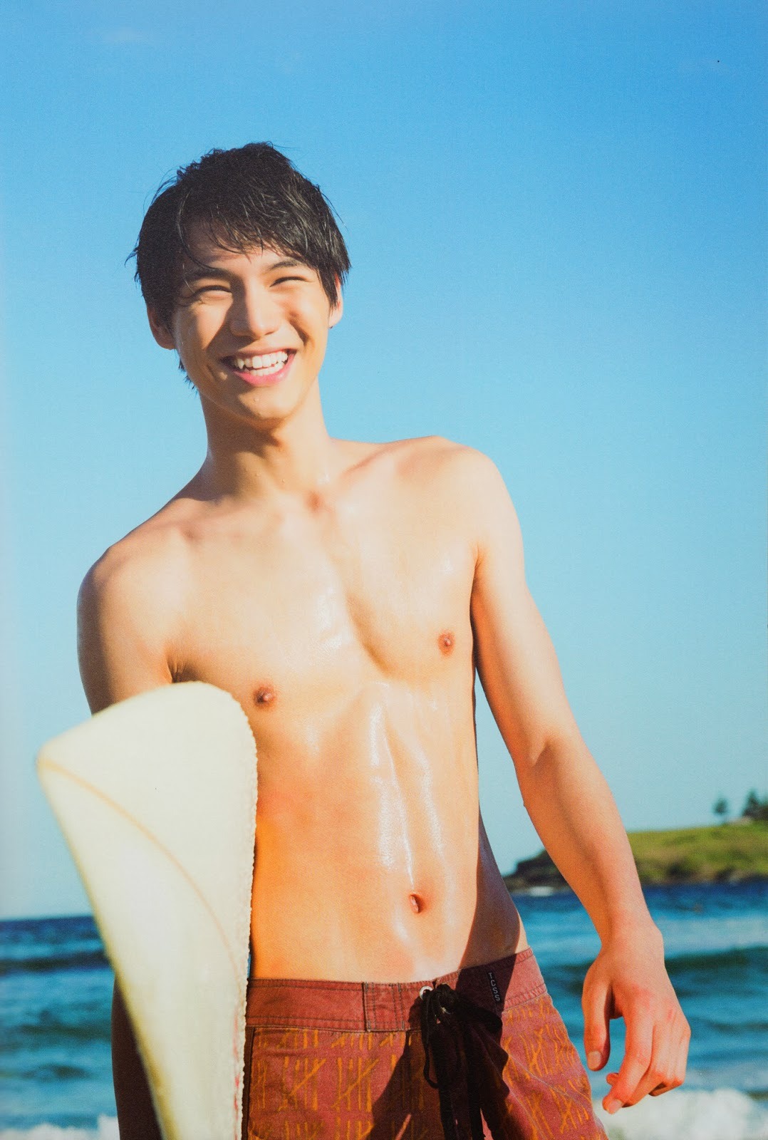 Blue - Super Cute! I think he is a Japanese Source : QueerClicks