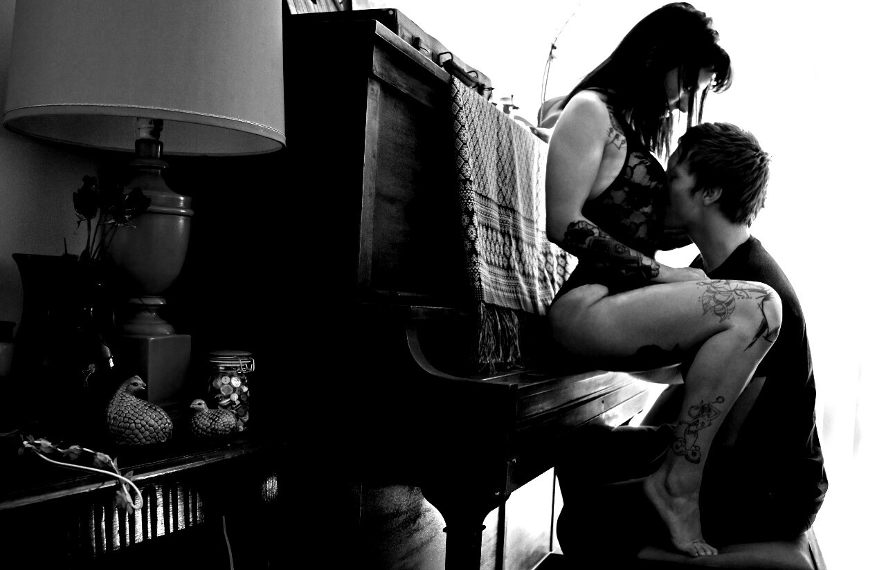 Love Right, Fuck Tight