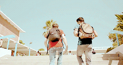 foliques:   I seriously don’t understand how you survive without me sometimes. 
