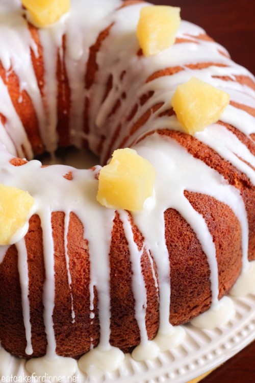 Pineapple Cheesecake Cake All we need is food ♡
