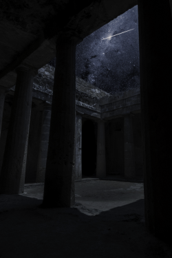 classyxsexxy:  Tomb Of The Ancient Kings | Ph © | cXs  