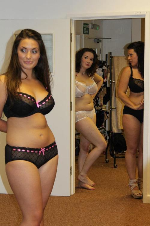 lipstick & lingerie