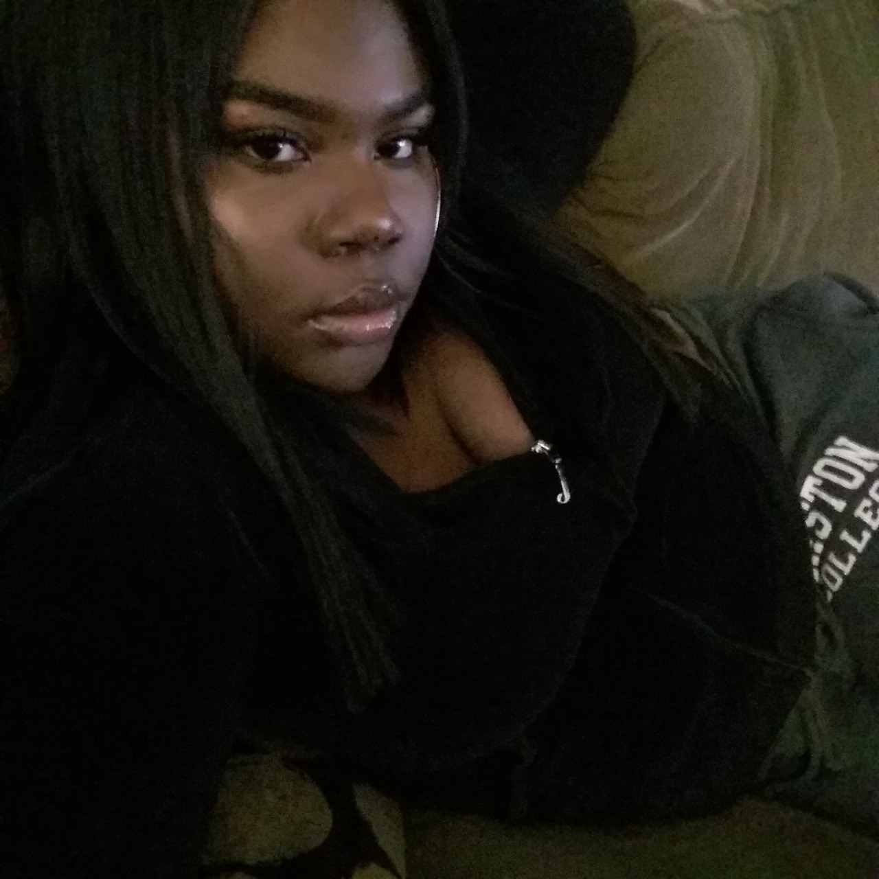 gunzonyatmblr:  babyfacerae:  Idk why God made me this pretty  girl yes 😍