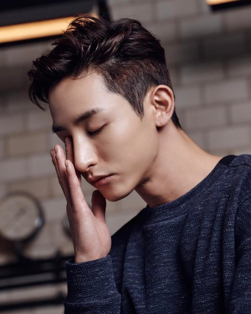 soo-hyuk-syndrome: Lee Soo Hyuk for ADHOC © ADHOC_OFFICIAL