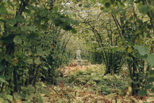 robert-hadley:Sissinghurst Castle Gardens in Kent. Photo by Haarkon