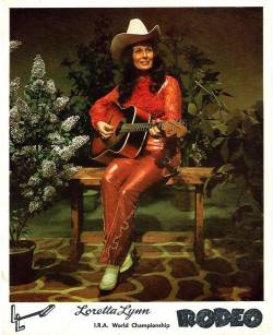 Fabsion:[Courtesy Of Nancy Henderson]Loretta Lynn