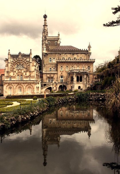 ghostlywatcher:   Bussaco Palace Hotel, Portugal.