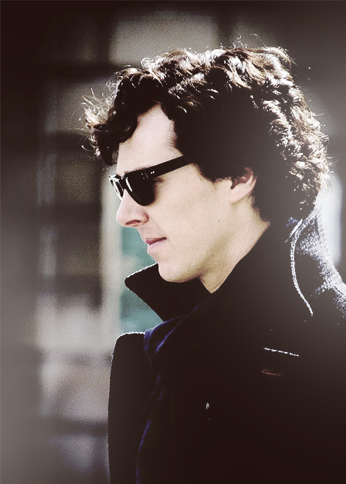 a-study-in-cumberbatch:  Benedict Cumberbatch - A study in sunglasses -   SEX.
