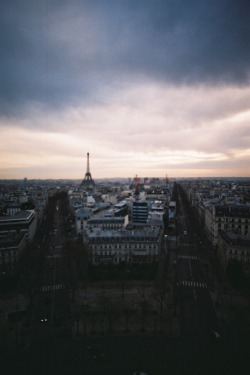 ivvvoo:  paris by (marcusp)