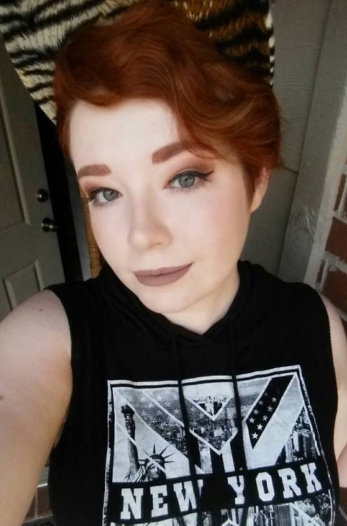 shorthair:aaand my snapback it me more short hair sluts here, come and see short-hair-sl
