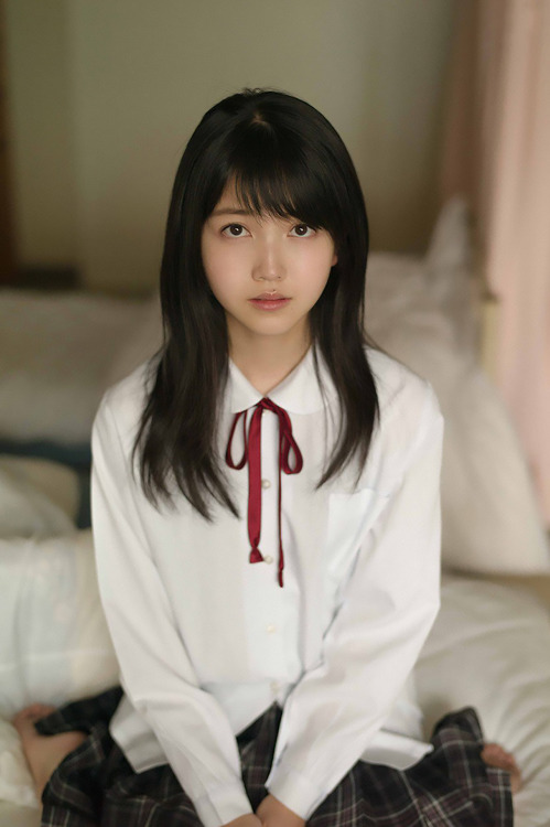 46pic:  Shiori Kubo - Ex Taishu