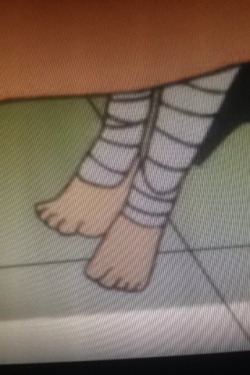 kaworus-waifu:  Can we have a moment of silence for koujakus toes. Please. 