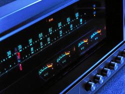 analog-dreams:  Kenwood KR 7340 Quadro Receiver by -oldsansui- #flickstackr