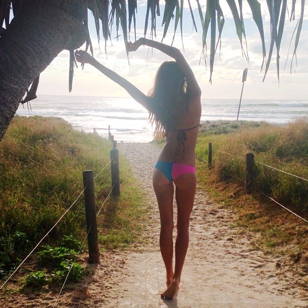 miss-kaylee:  Stop by my blog and let me know if you like it!