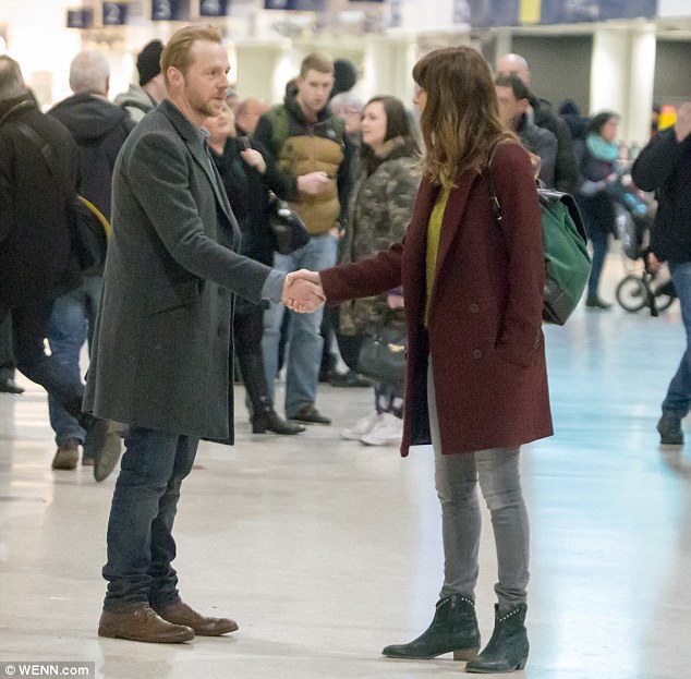 maxwrite:  Simon Pegg begins filming new rom-com Man Up alongside Lake Bell in London