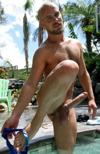 punud:  ixcallxthexshots:  Check out all The Shots!  Fur Shot - Plenty of hairy chests, legs and cocks Buddy Shot - Bromance, circle jerks and guys horsing around Cum Shot - Loads of cumshots, precum and  jizz Geek Shot - Hot nerds and geeks, sexy cosplay