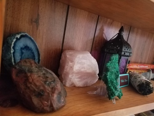 Just a little peak at some of my magickal items. My dice, tarot & coin all for divination. My mi