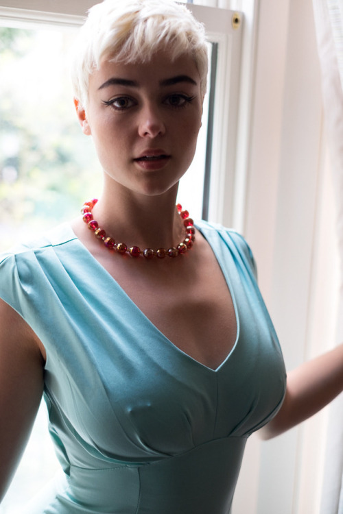 fredsfinds:  Stefania Ferrario adult photos