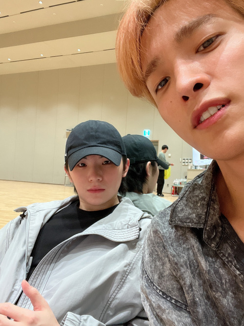 [WEVERSE, 231122] DOKYEOM 