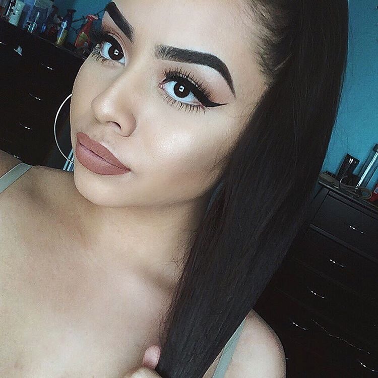 im-prada&ndash;u-nada:  IG: karizzzzmah
