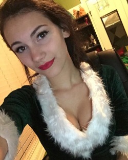 confessionsofasizequeen:My kind of Christmas