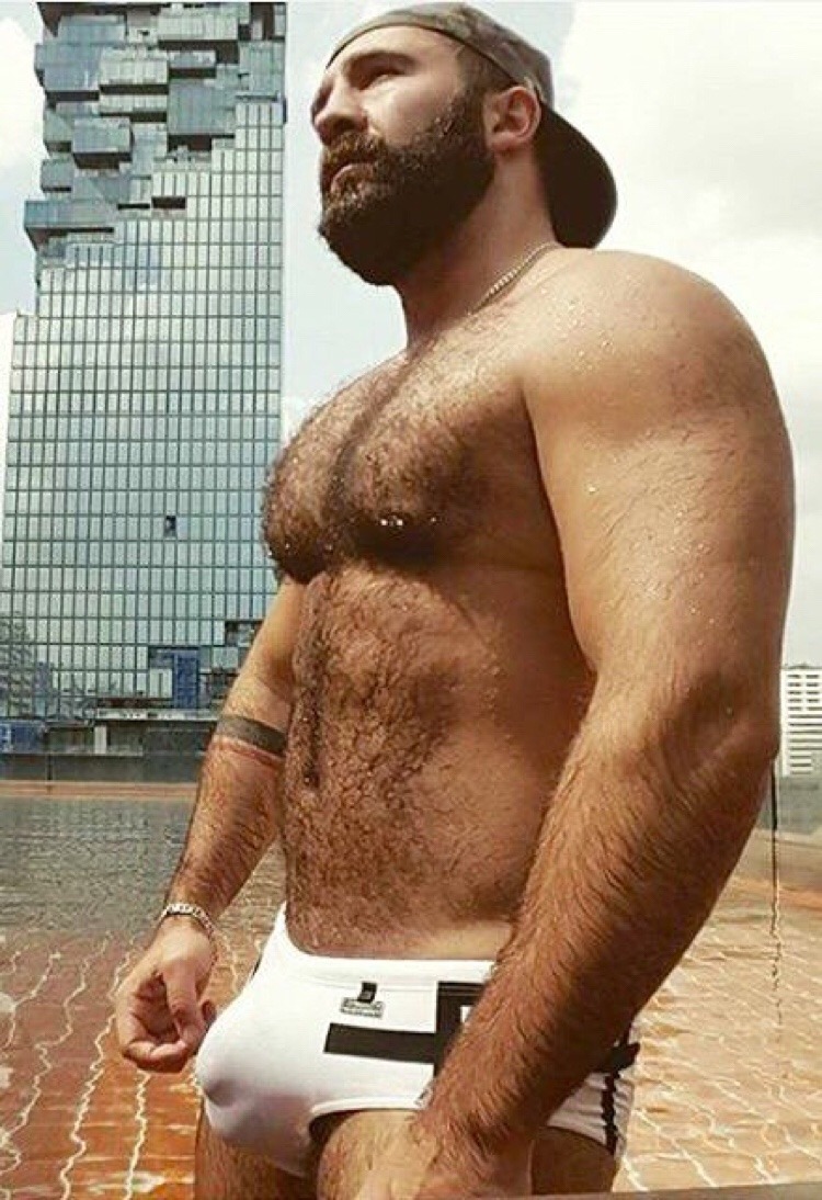 Follow my two hairy men blogs:http://sambrcln.tumblr.comhttp://hairysex.tumblr.com