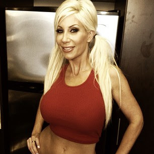 darkersideofthestone:  keeskroket:  Puma Swede  The New Average