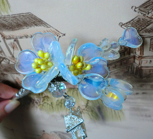 inkjadestudio: Chinese Opalescent Handmade Glass Flower Hair Stick Hair Pin With Silver Filigree Lan