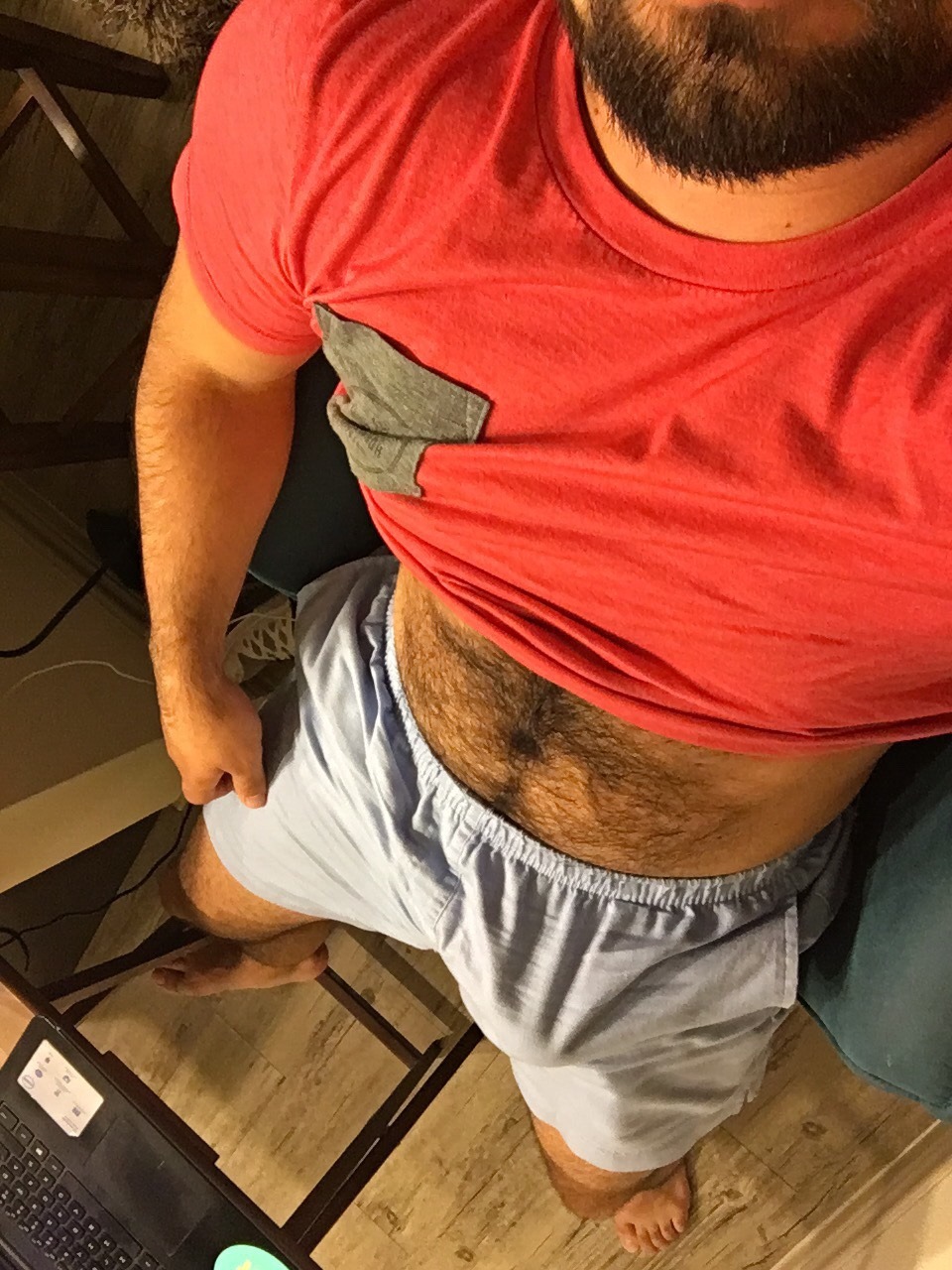 sammymyselfandi: Sleepy. Hungry. Horny.  My life story.