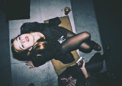 my-fuckedup-won-der-land:  my-fuckedup-won-der-land:  psychedelic-cunts:  ♡dark/soft grunge blog♡  ✥✝Grunge/Disp☹sable✝✥  ✥✝Grunge/Disp☹sable✝✥ 