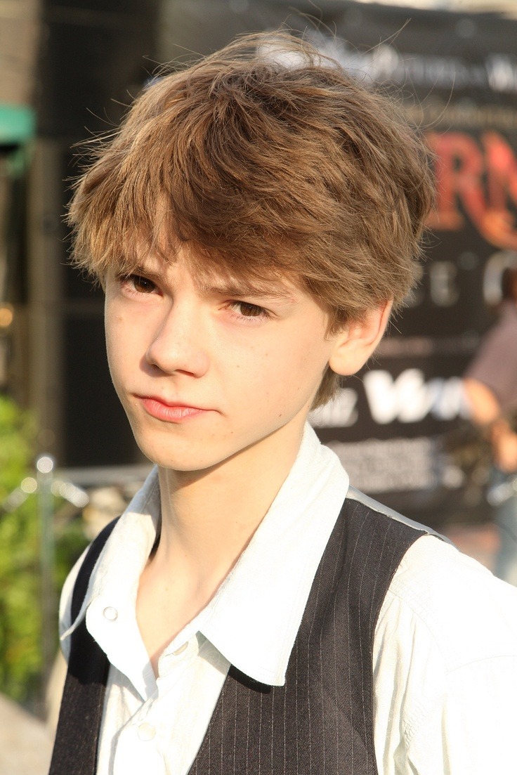 goosie01:dreamgazingfangirl:newtporn:  Thomas Brodie-Sangster evolution. You’re