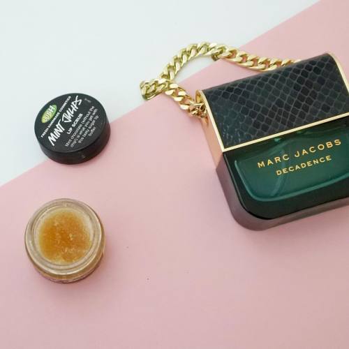 I&rsquo;m talking about making some Autumn changes to my makeup bag over on my blog (link in bio