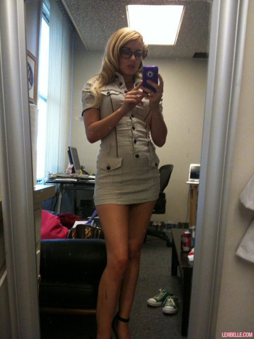 gorgeousdressed:  Lexi Belle 