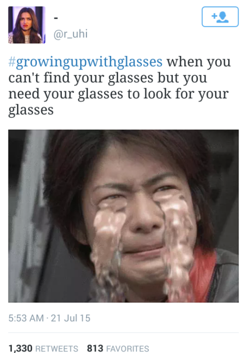 baldheadlilboy: goldennmami: #GrowingUpWithGlasses :(