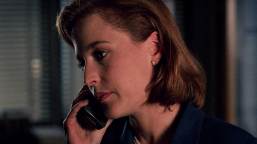 lexipraise:Dana Scully | 4×01