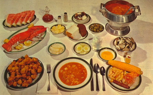 SHORE IS A LOTTA FOOD