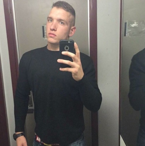 in2str8guys: Str8 Marine Guy - Corey. (21, 6’ 1”, 183 lbs, 7”, top)